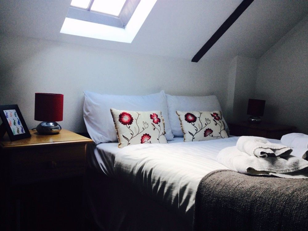 Hilborough The Swan Inn מראה חיצוני תמונה